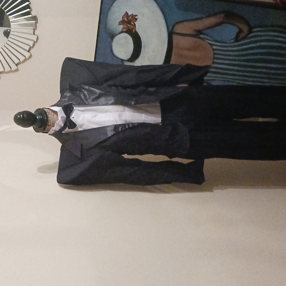 The Lady Gaga Skeleton Zombie Tuxedo Costume - Picture 7 of 9